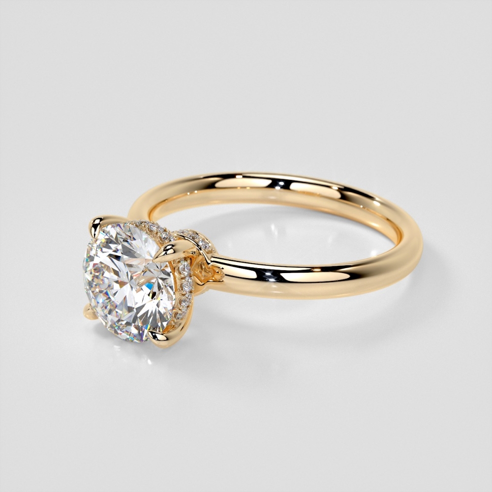 Diamond round halo ring top